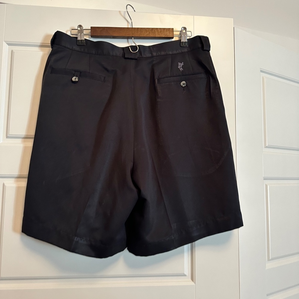 Men's Golf Shorts - Picture 2 of 3